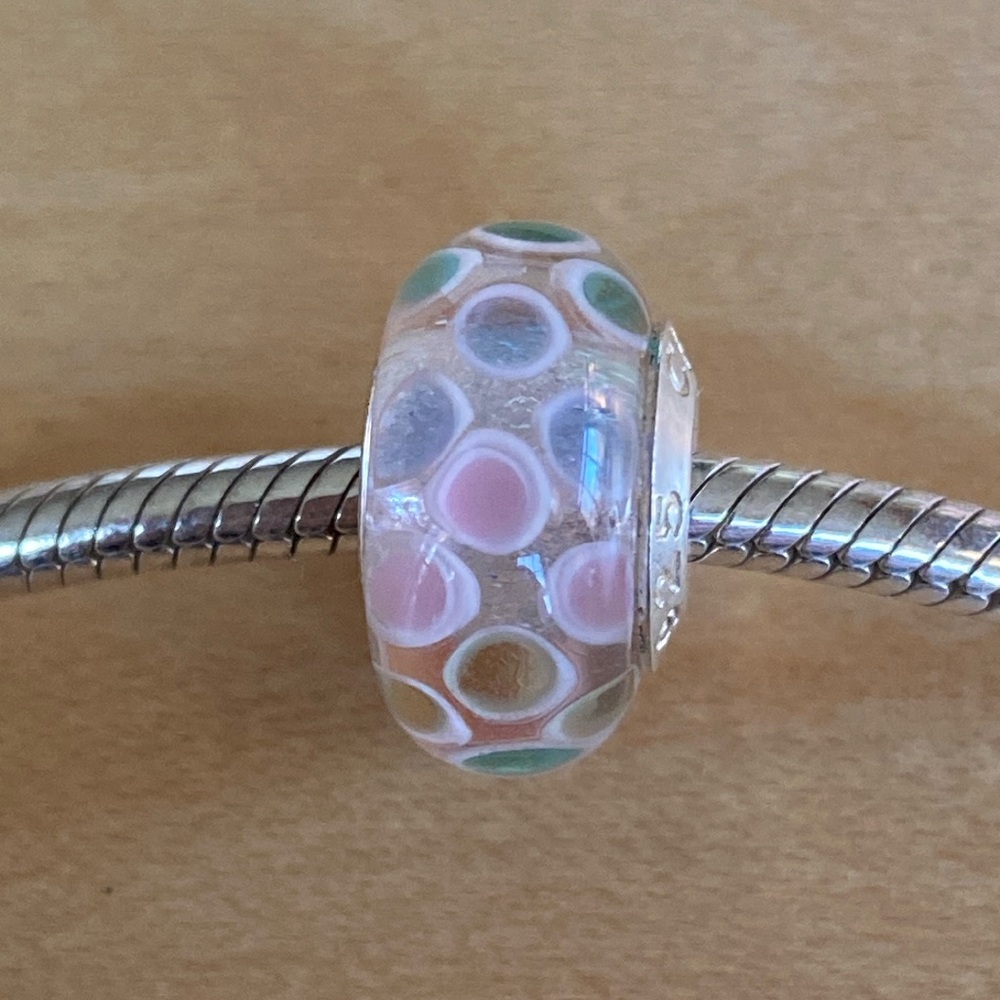 Chamilia Glass Murano charm